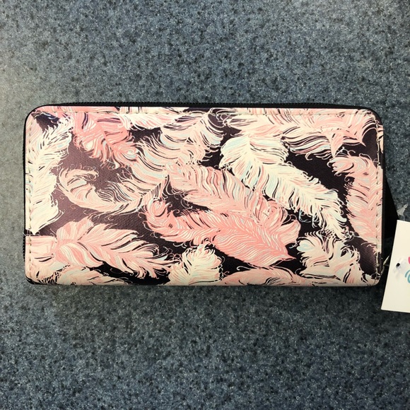 Boutique black/pink/white/blue featherprint wallet - Picture 4 of 6